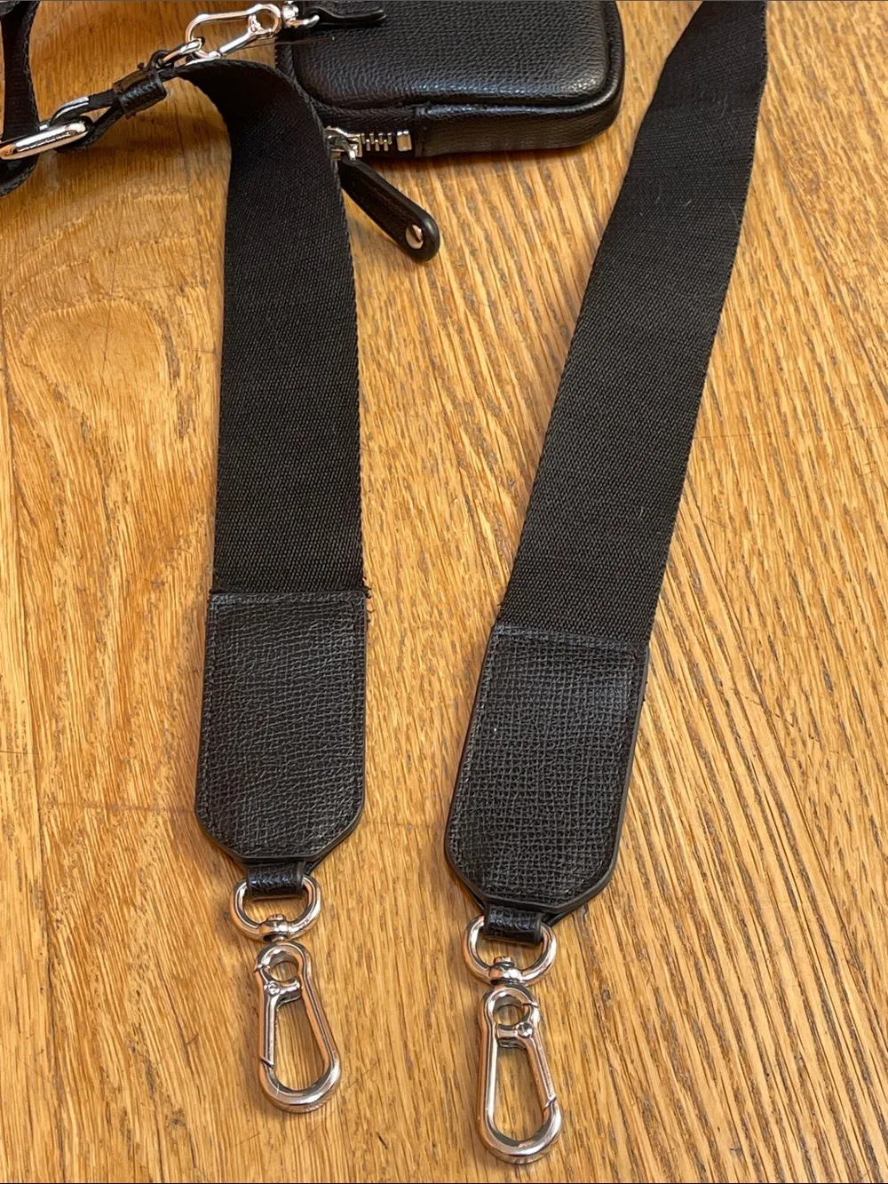 Karl Lagerfeld replacement black guitar purse strap w/ new earbud case